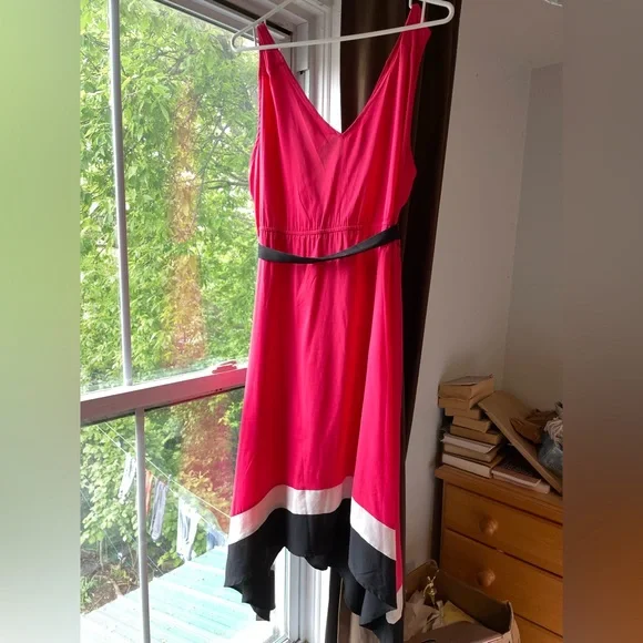 Motherhood Maternity 1X Red Handkerchief Dress - Picture 2 of 4